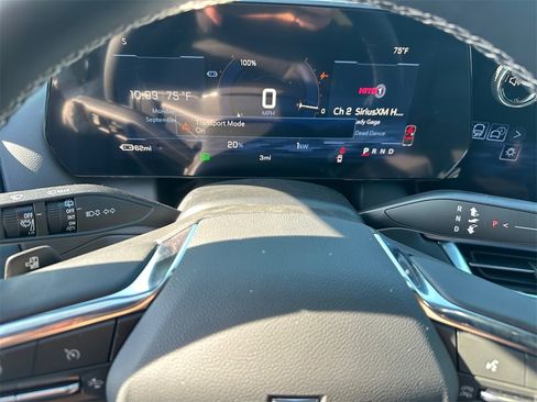 New 2026 Chevrolet Equinox EV LT image 16