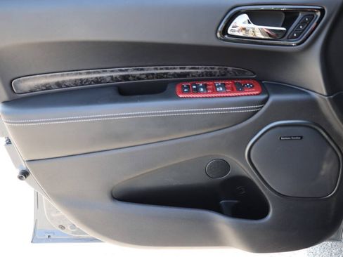 Used 2022 Dodge Durango SRT w/ Premium Interior Group AWD/4WD image 12