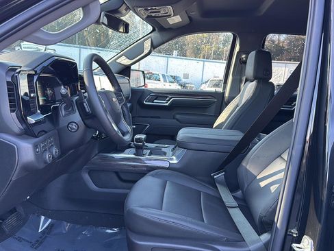 New 2026 Chevrolet Silverado 1500 LTZ w/ Z71 Off-Road Package image 9