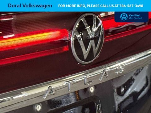 Certified 2024 Volkswagen Atlas Cross Sport SE image 10