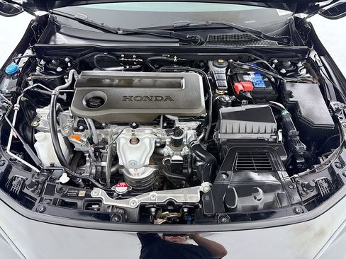 Certified 2025 Honda Civic LX image 29