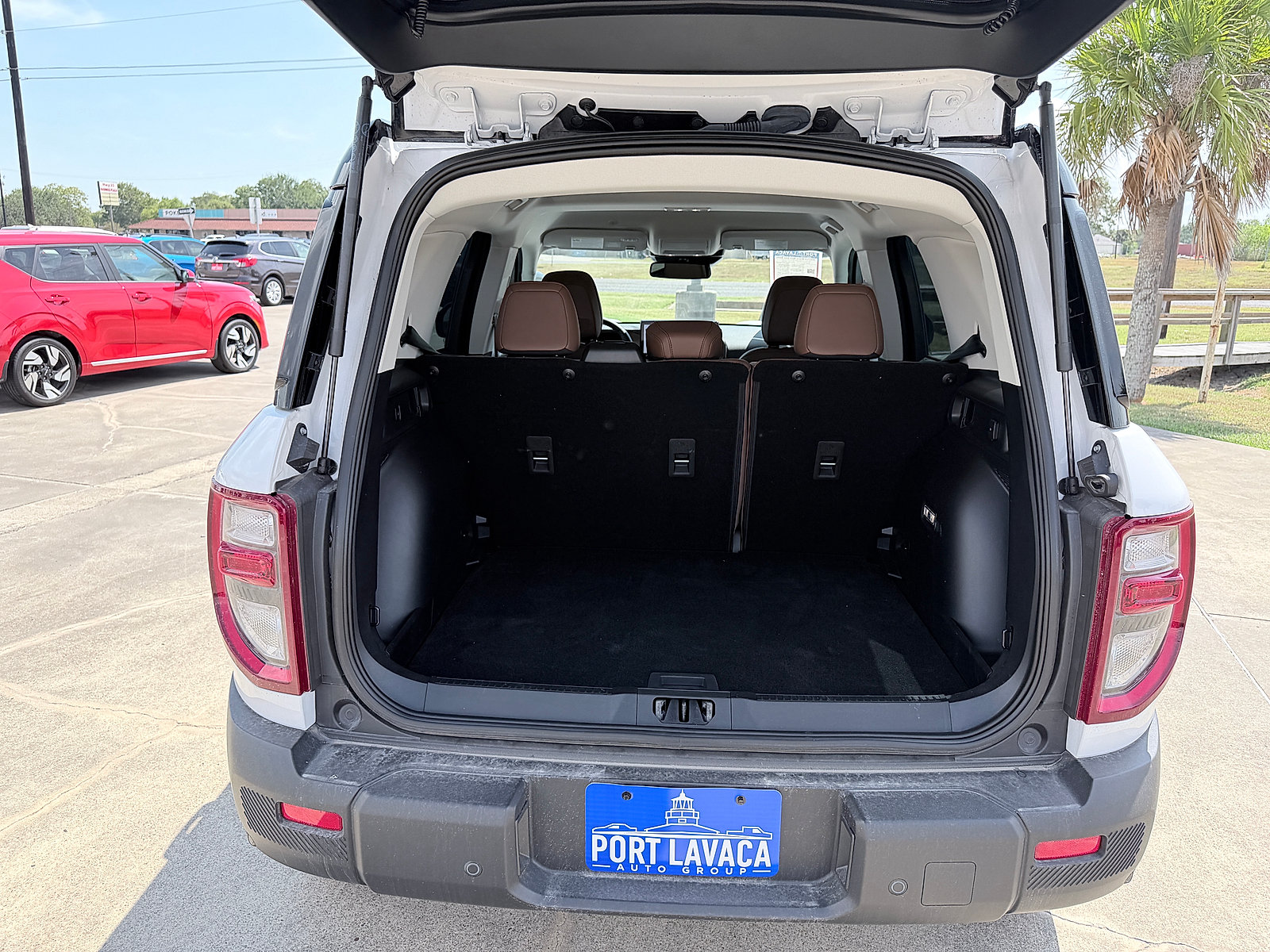 Used 2025 Ford Bronco Sport Outer Banks w/ Outer Banks Tech Package+ AWD/4WD image 19