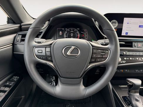 Used 2023 Lexus ES 250 w/ Premium Package AWD/4WD image 13