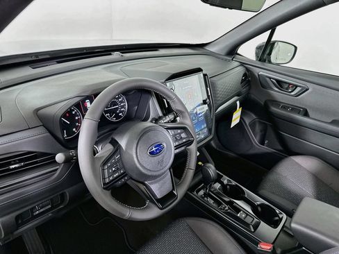 Used 2026 Subaru Forester Premium AWD/4WD image 10