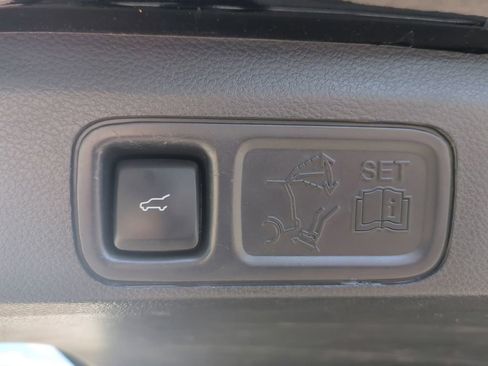 Used 2023 Lincoln Navigator L Reserve image 15