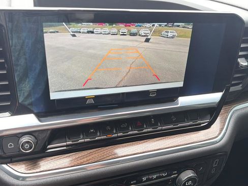 Used 2023 Chevrolet Silverado 1500 LT Trail Boss w/ Protection Package image 10