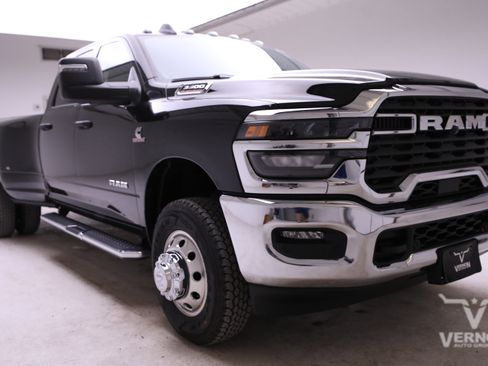 New 2026 RAM 3500 Big Horn image 7