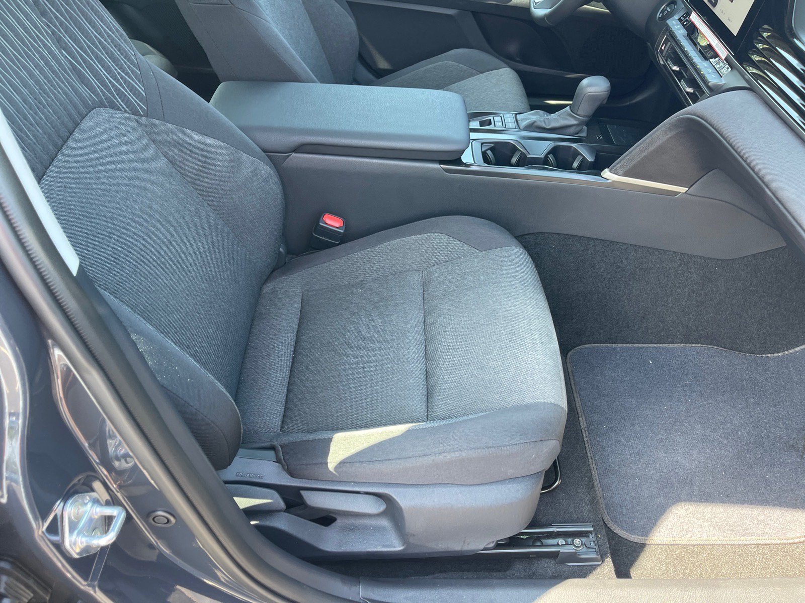 Used 2026 Toyota Camry LE w/ Convenience Package FWD image 19