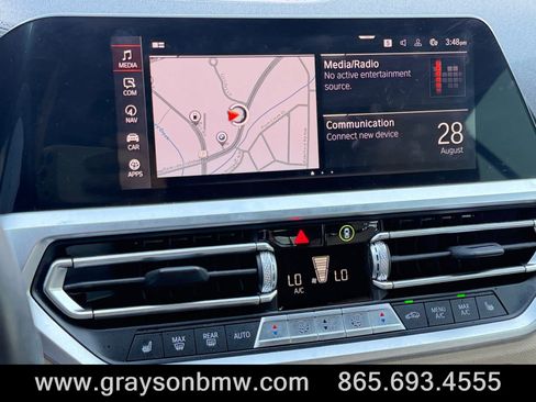 Used 2022 BMW 430i Convertible w/ M Sport Package RWD image 25