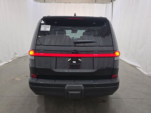 Used 2025 Lexus GX 550 w/ Cold Area Package AWD/4WD image 5