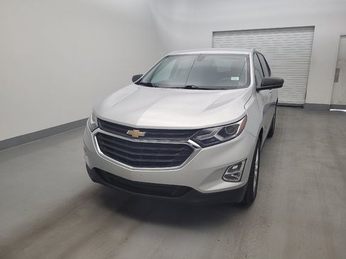 Used 2019 Chevrolet Equinox LS w/ LS Convenience Package FWD image 15