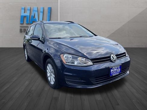 Used 2015 Volkswagen Golf S FWD image 7