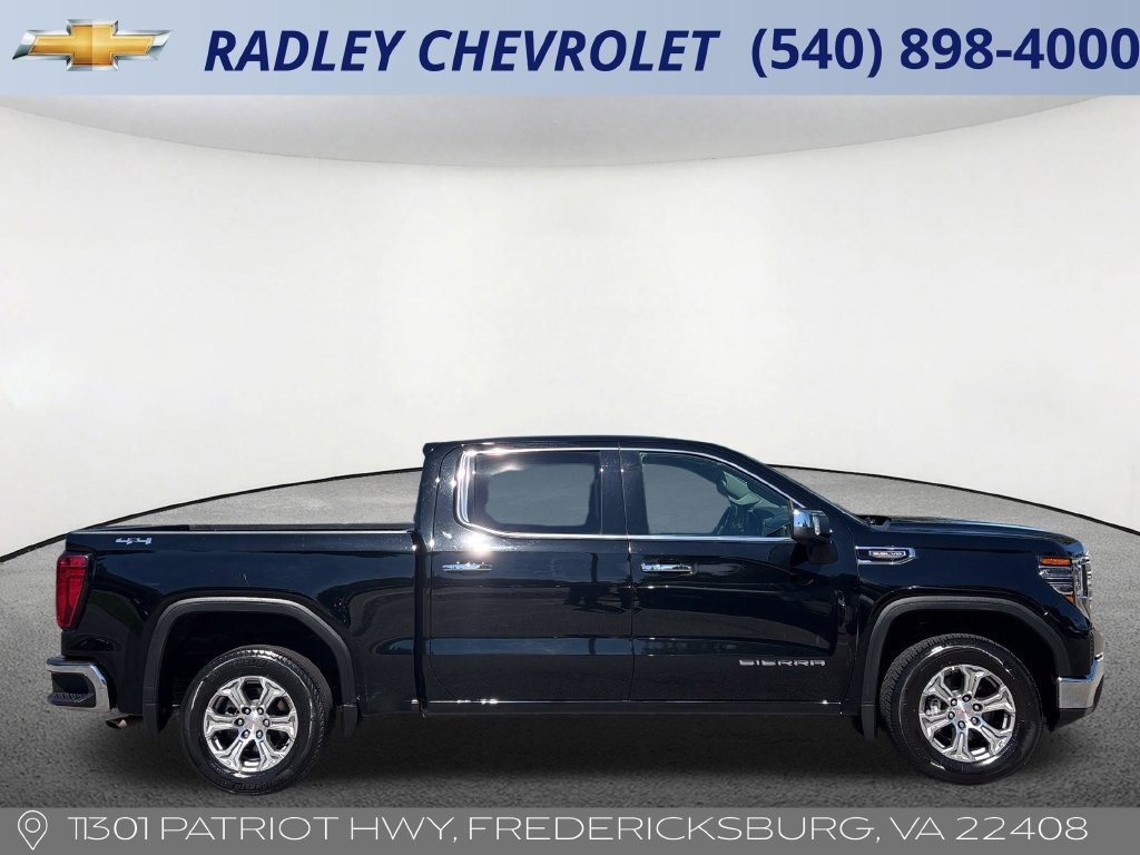 Used 2025 GMC Sierra 1500 SLT AWD/4WD image 19