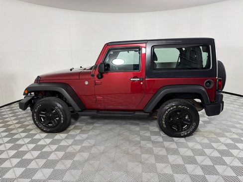 Used 2012 Jeep Wrangler Sport w/ Connectivity Group AWD/4WD image 8