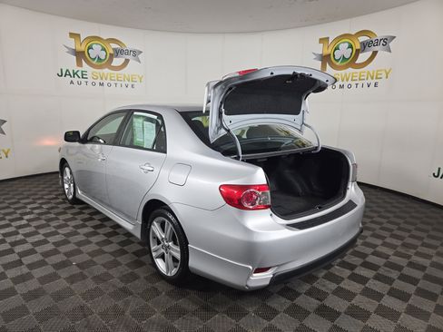 Used 2013 Toyota Corolla S w/ Premium Pkg image 30