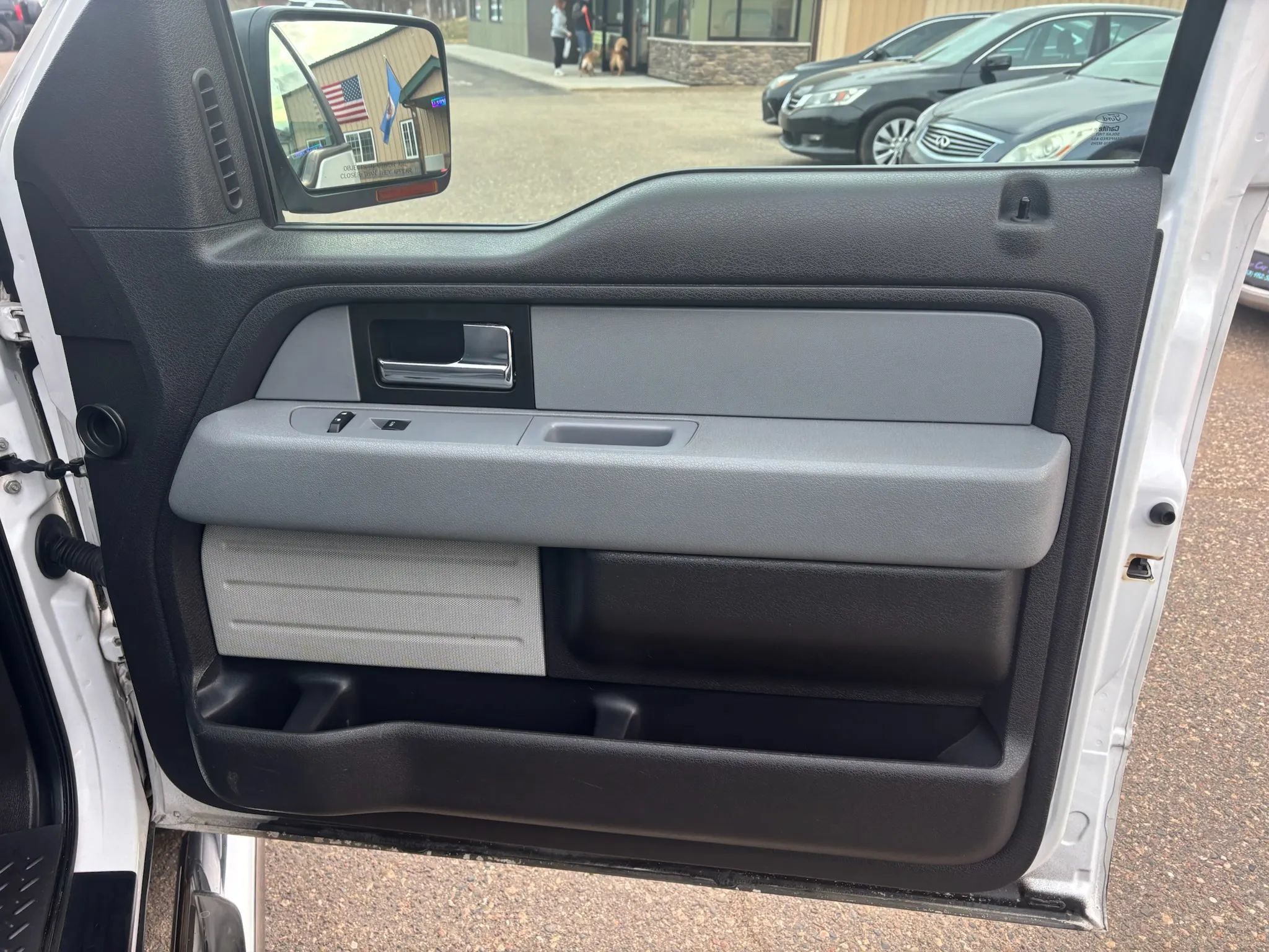Used 2014 Ford F150 XLT w/ XLT Convenience Package AWD/4WD image 26