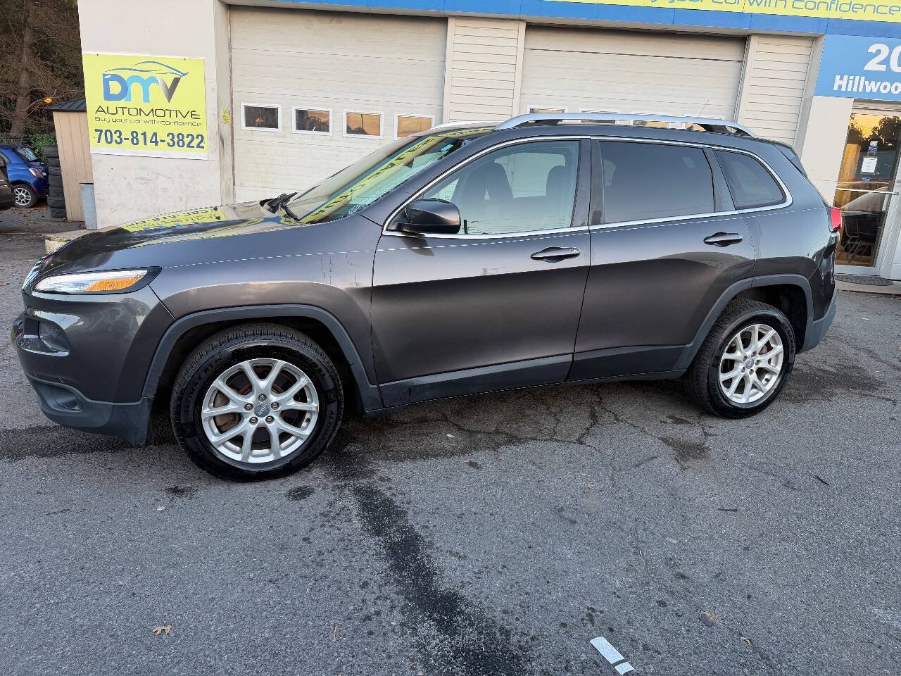 Used 2014 Jeep Cherokee Latitude w/ Cold Weather Group FWD image 3