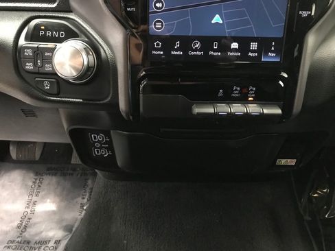 Used 2025 RAM 1500 Laramie image 19