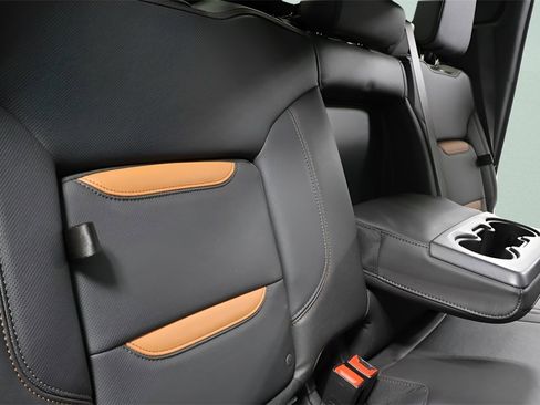 Used 2022 GMC Yukon Denali image 31