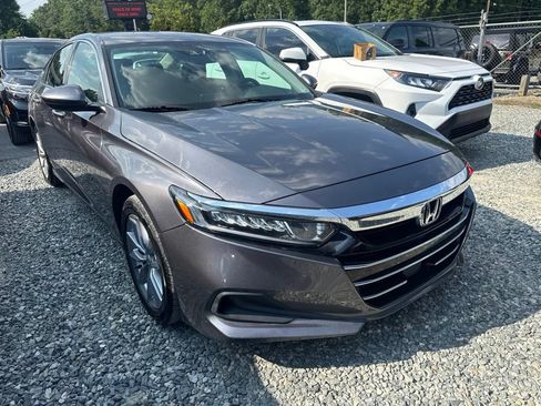 Used 2021 Honda Accord LX image 2