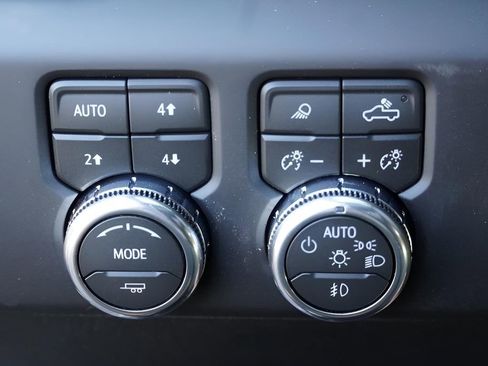 New 2026 GMC Sierra 2500 Denali Ultimate w/ Max Trailering Package image 24