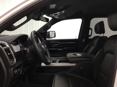 Used 2024 RAM 1500 Laramie AWD/4WD image 7