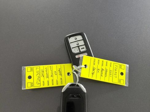 Used 2021 Honda Accord EX image 28