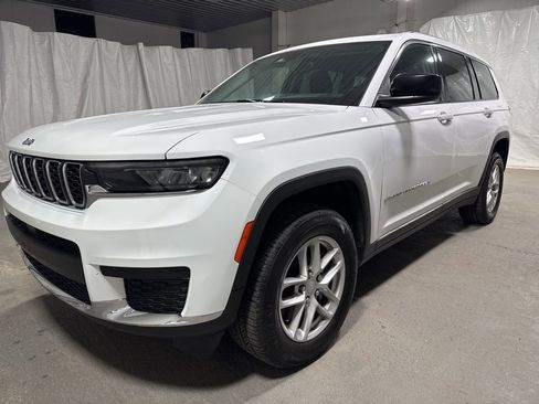 Used 2023 Jeep Grand Cherokee L Laredo w/ Luxury Tech Group I RWD image 3