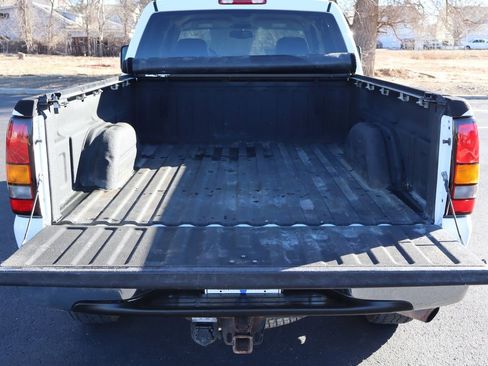 Used 2001 GMC Sierra 2500 SLT w/ SLT Marketing Option Pkg image 15