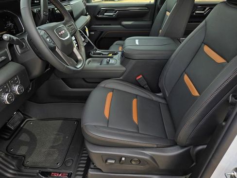 New 2026 GMC Sierra 2500 AT4 image 19