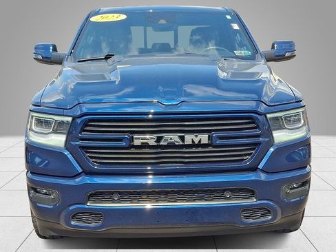 Used 2023 RAM 1500 Laramie AWD/4WD image 3