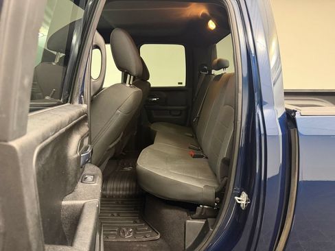 Used 2022 RAM 1500 Warlock AWD/4WD image 26