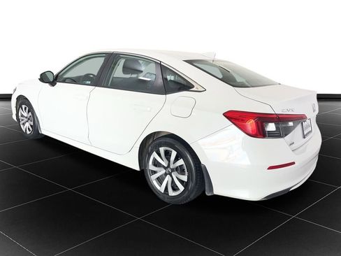 Used 2023 Honda Civic LX image 3