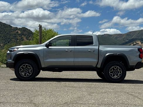 New 2026 Chevrolet Colorado ZR2 w/ Technology Package AWD/4WD image 7