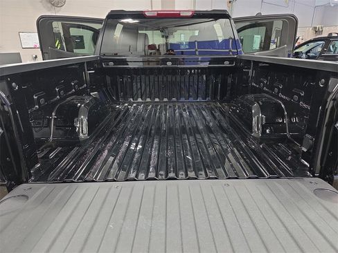 New 2025 GMC Sierra 1500 Pro w/ Graphite Edition image 12