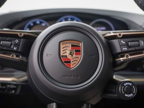 New 2026 Porsche Cayenne S image 27