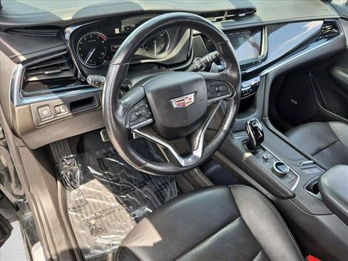 Used 2021 Cadillac XT6 Sport AWD/4WD image 10