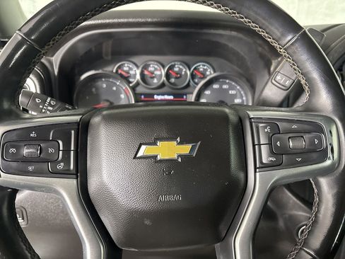 Used 2023 Chevrolet Silverado 2500 LT w/ Convenience Package image 11