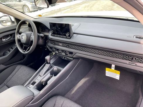 New 2025 Honda Accord LX image 10