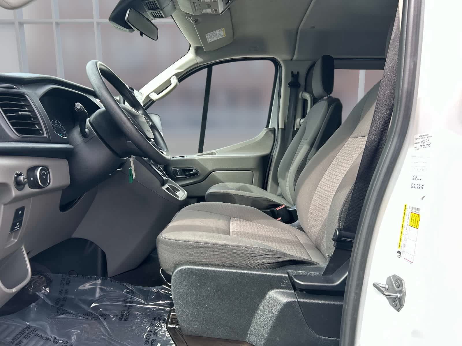 Used 2024 Ford Transit 350 XLT RWD image 19