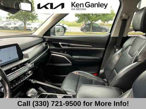 Certified 2024 Kia Telluride S w/ S Sunroof Package AWD/4WD image 38