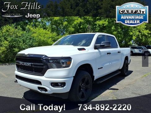 Used 2023 RAM 1500 Big Horn AWD/4WD image 3