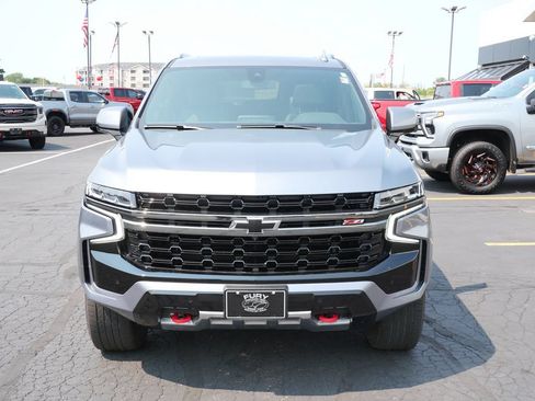 Used 2021 Chevrolet Tahoe Z71 w/ Z71 Off-Road Package AWD/4WD image 3
