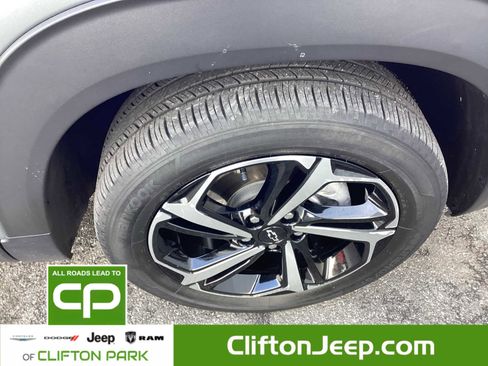 Used 2023 Chevrolet TrailBlazer RS image 26