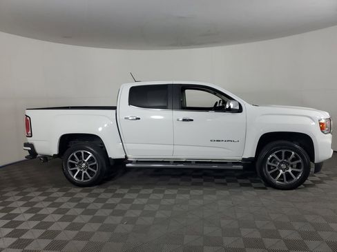 Used 2021 GMC Canyon Denali image 3