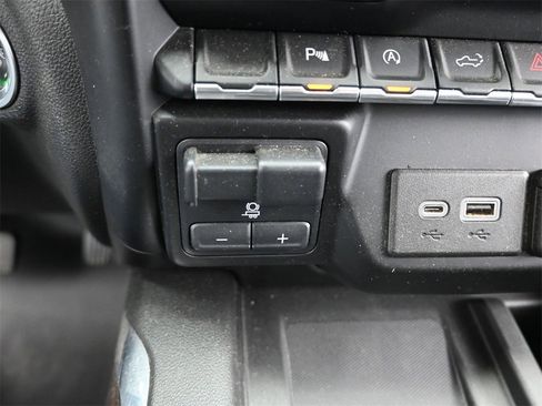 Used 2020 GMC Sierra 1500 SLT w/ SLT Premium Package image 33