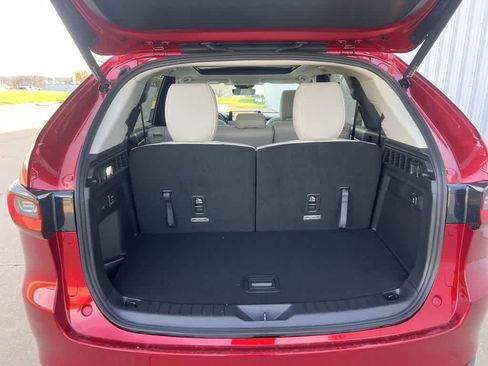 Certified 2025 MAZDA CX-90 Plug-In Hybrid w/Premium Sport image 34