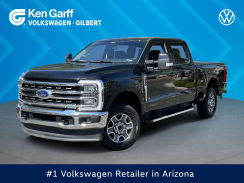 Used 2025 Ford F250 Lariat AWD/4WD image 1