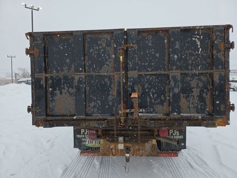 Used 2020 Ford F550 2WD Regular Cab Super Duty image 16