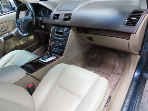 Used 2014 Volvo XC90 3.2 AWD/4WD image 22